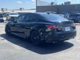 Toyota Camry 2026 SE Sedán 4 puertas