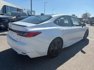 Toyota Camry 2025 SE 4p Sedan