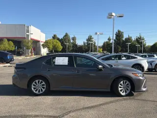 Toyota Camry 2024 LE 4p Sedan