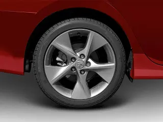 Toyota Camry 2013 SE V6 4p Sedana