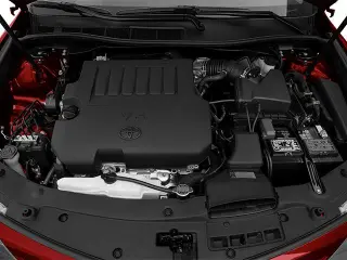 Toyota Camry 2013 SE V6 4p Sedana