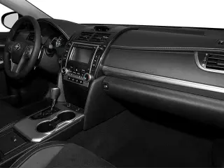 Toyota Camry 2013 SE V6 4p Sedana