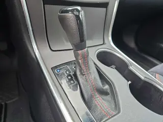 Toyota Camry 2016 SE 4dr Sedan