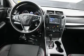 Toyota Camry 2016 SE 4dr Sedan