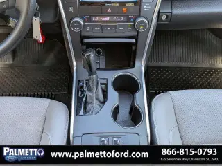 Toyota Camry 2017 XSE 4dr Sedán