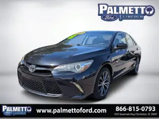Toyota Camry 2017 XSE 4dr Sedán