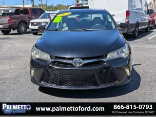 Toyota Camry 2017 XSE 4dr Sedán