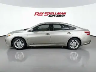 Toyota Avalon Hybrid 2013 XLE Touring Sedán 4p.