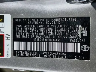 Toyota Avalon Hybrid 2013 XLE Touring Sedán 4p.