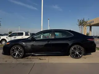 Toyota Camry 2019 SE 4dr Sedan