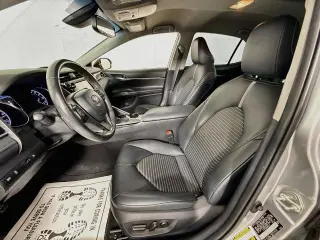 Toyota Camry 2018 SE Sedán de 4 puertas