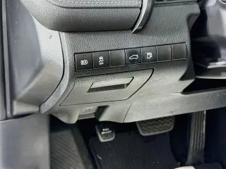 Toyota Camry 2018 SE Sedán de 4 puertas