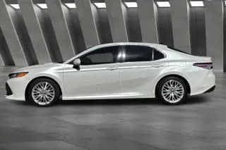 Toyota Camry 2019 XLE 4dr Sedan
