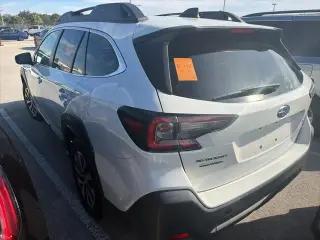 Subaru Outback 2023 AWD Premium 4p Crossover