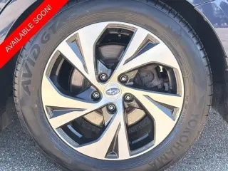 Subaru Legacy 2023 AWD Premium Sedán 4 puertas