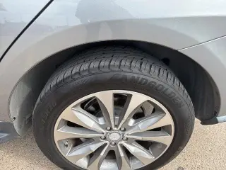 Mercedes-Benz Clase M 2012 tracción en las cuatro ruedas ML 350 4MATIC 4p SUV