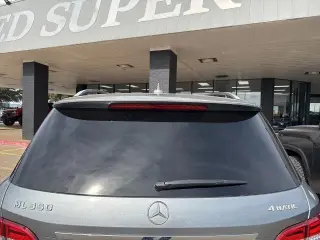 Mercedes-Benz Clase M 2012 tracción en las cuatro ruedas ML 350 4MATIC 4p SUV