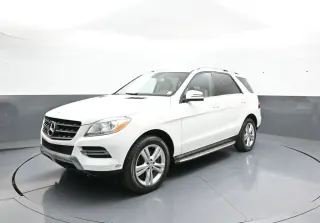 Clase M de Mercedes-Benz 2014 ML 350 4MATIC 4p SUV AWD