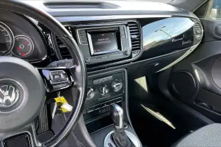 Volkswagen Escarabajo 2019 2.0T S 2dr Coupe