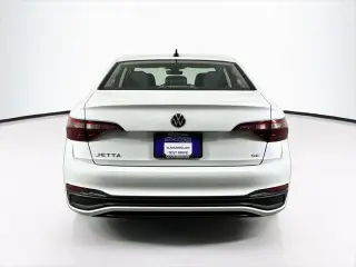 Volkswagen Jetta 2024 SE 4p Sedan