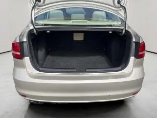 Volkswagen Jetta 2015 SE Sedán 4 puertas 6A
