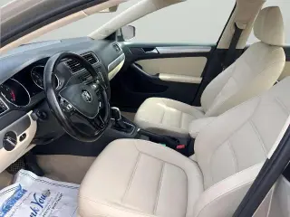 Volkswagen Jetta 2015 SE Sedán 4 puertas 6A