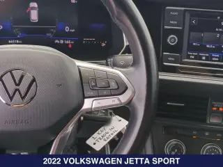 Volkswagen Jetta 2022 Sport 4p Sedán 8A