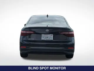 Volkswagen Jetta 2022 Sport 4p Sedán 8A