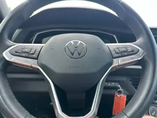 Volkswagen Jetta 2024 Sport 4p Sedan 6M