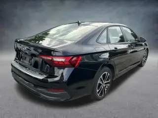 Volkswagen Jetta 2024 Sport 4p Sedan 6M