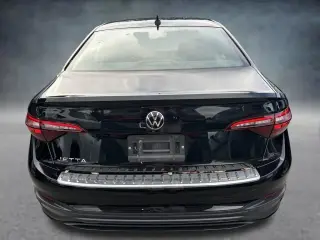 Volkswagen Jetta 2024 Sport 4p Sedan 6M