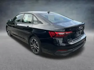 Volkswagen Jetta 2024 Sport 4p Sedan 6M
