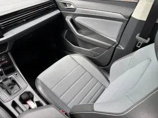 Volkswagen Jetta 2025 SE 4dr Sedan