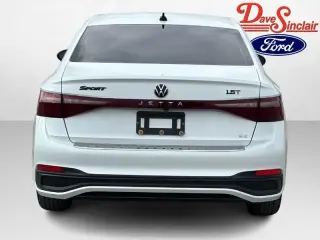Volkswagen Jetta 2025 SE 4dr Sedan