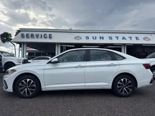 Volkswagen Jetta 2025 S 4p Sedán