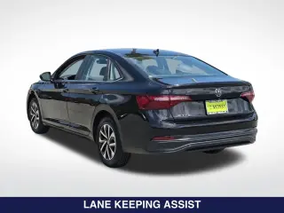 Volkswagen Jetta 2024 S 4p Sedan 8P