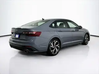 Volkswagen Jetta GLI 2024 Autobahn 4dr Sedán 6M