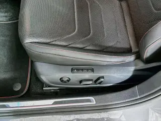 Volkswagen Jetta GLI 2024 Autobahn 4dr Sedán 6M