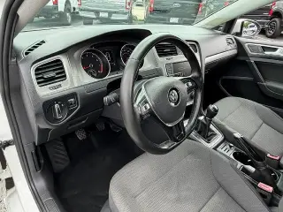 Volkswagen Golf 2016 TSI S 4dr Hatchback 5M
