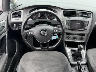 Volkswagen Golf 2016 TSI S 4dr Hatchback 5M