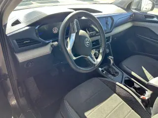 Volkswagen Taos 2024 SE 4dr SUV