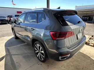 Volkswagen Taos 2024 SE 4dr SUV
