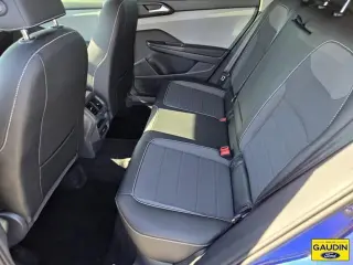 Volkswagen Taos 2022 SE 4dr SUV
