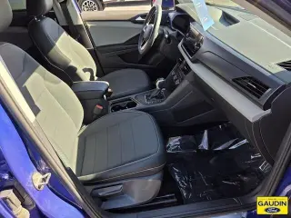 Volkswagen Taos 2022 SE 4dr SUV