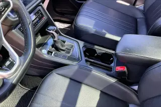 Volkswagen Tiguan 2024 SE Línea R-Negro 4p SUV