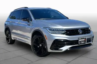Volkswagen Tiguan 2024 SE Línea R-Negro 4p SUV