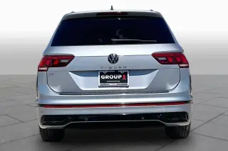 Volkswagen Tiguan 2024 SE Línea R-Negro 4p SUV