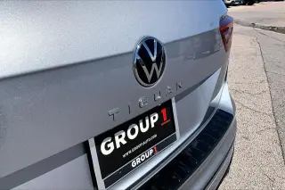 Volkswagen Tiguan 2024 SE Línea R-Negro 4p SUV