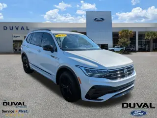 Volkswagen Tiguan 2023 SE R-Line Negro 4p SUV