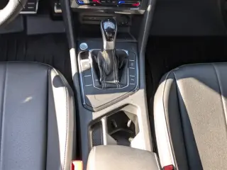 Volkswagen Tiguan 2023 SE R-Line Negro 4p SUV